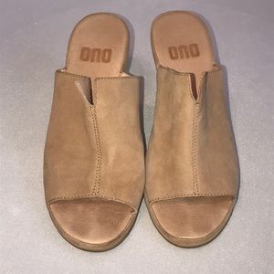 ONO Wedge Sandals